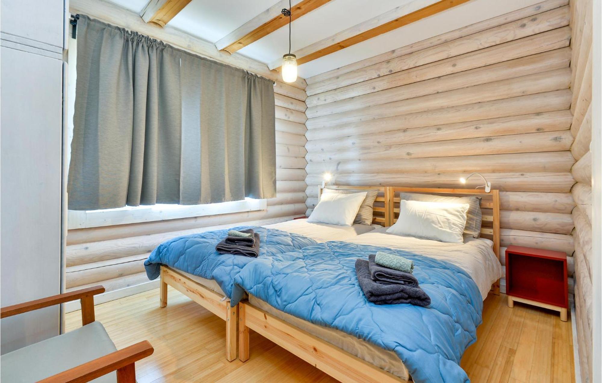 Nice Home In Bregana With House A Panoramic View Екстериор снимка