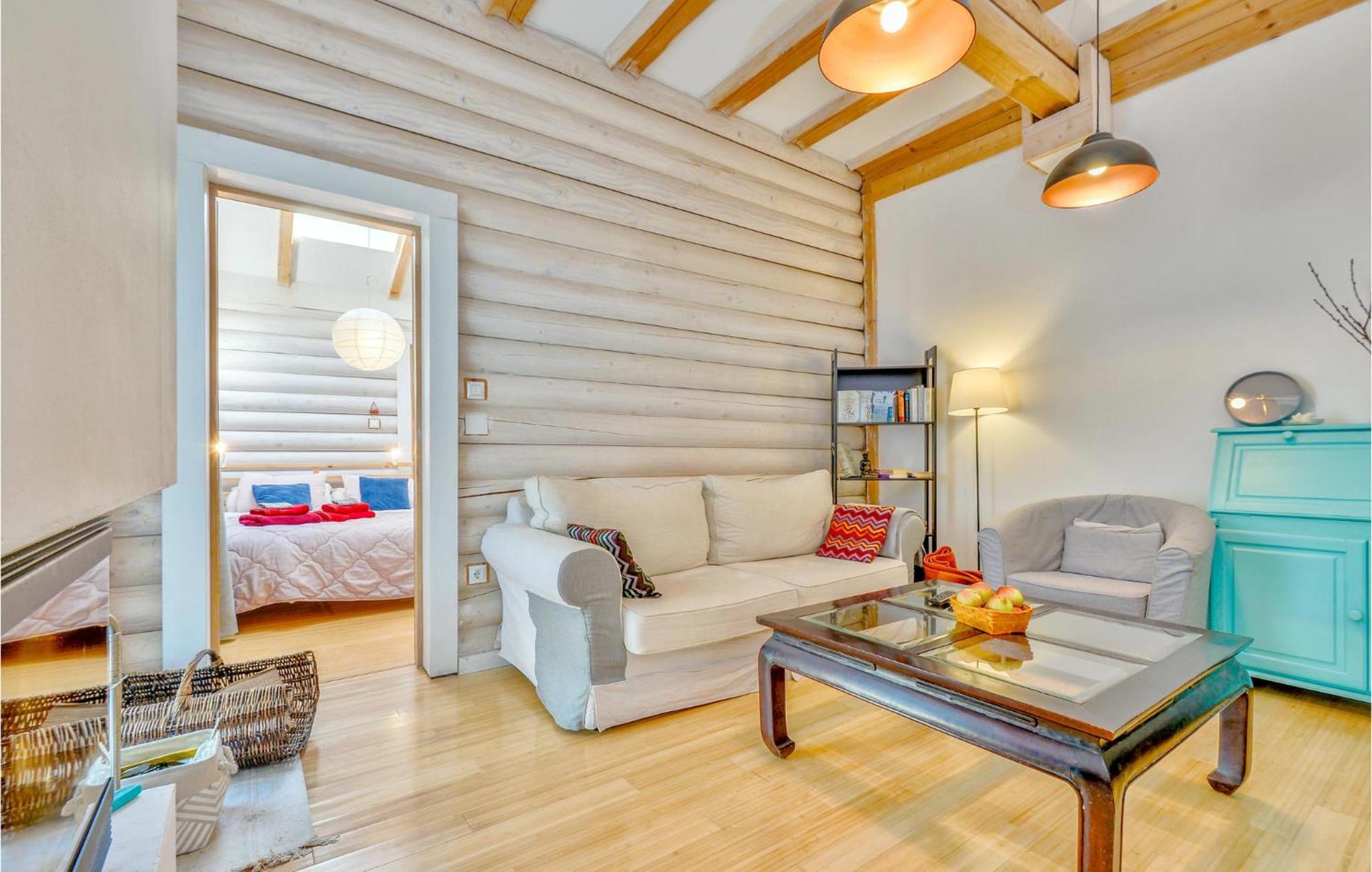 Nice Home In Bregana With House A Panoramic View Екстериор снимка