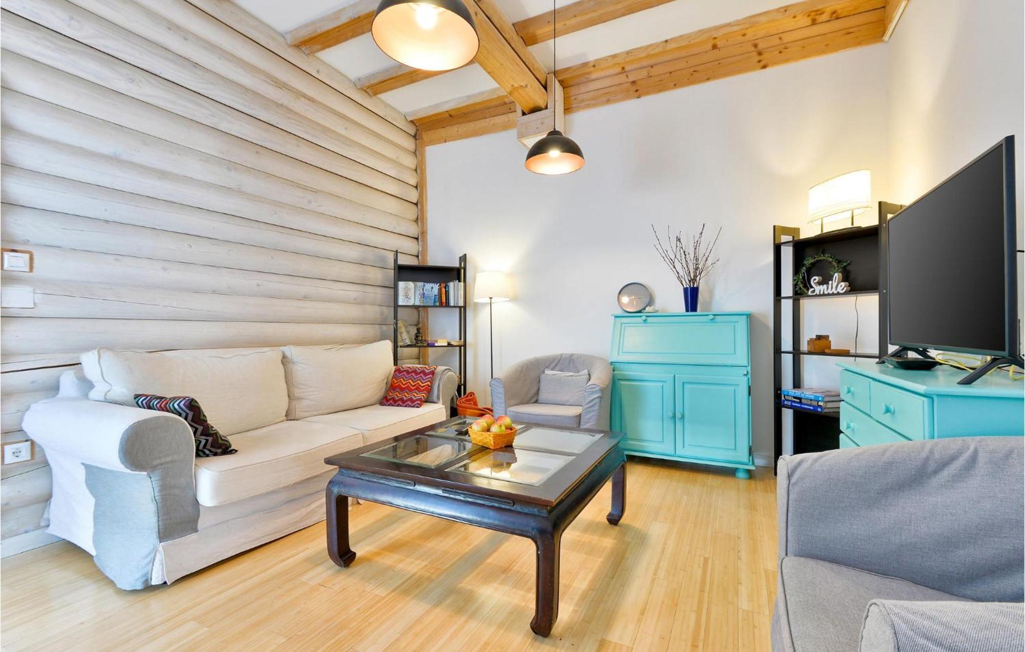 Nice Home In Bregana With House A Panoramic View Екстериор снимка